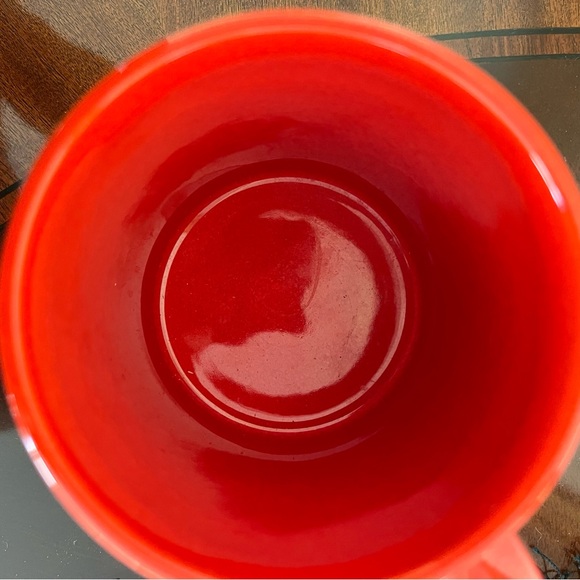 Waechtersbach Vintage Red and White Mug with a Black Cat in the Window - Picture 3 of 4